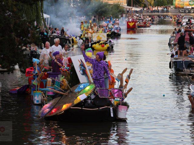 Meezingers en spektakel – beeld 65